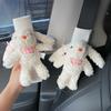Oreja colgante de conejo almohadilla para el hombro del cinturón de seguridad del coche sentido avanzado anti-cuello cinturón de seguridad infantil muñeca infantil regalo para coche nuevo