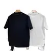 Nueva camiseta de moda de corte holgado con cuello redondo y manga corta con remaches y detalles en relieve para hombre, moda de primavera versátil casual calidad ropa de moda
