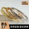 Pulsera de Acero de Titanio para Mujer Moda Simple Estilo Nuevo Oro 18K Múltiples Círculos Nervados Incrustaciones Circonita Redonda Blanca Pulsera