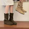 Botines de gamuza estilo retro con hebillas cruzadas, diseñados para otoño e invierno, con una silueta relajada de ajuste ancho, punta redonda estilo Western y un efecto adelgazante.