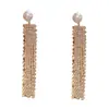 Pendientes Colgantes Exagerados de Perla Color Café Claro Dorado Geométricos con Borla de Personalidad Europea y Americana Pendientes Largos Delgados de Moda Temperamento Venta al por Mayor