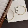 Brincos de Argola Grandes Europeus e Americanos 2026 Novo Estilo Brincos de Argola Grandes Simples e Únicos Brincos de Estilo Minimalista Luxo Leve Acessórios de Orelha da Moda