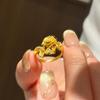 Anillo de Flor Rosa Envolvente de Yema de Dedo Retro Francés Moda Lujo Ligero Diamante Estilo Chanel Pequeño Exquisito Combinable Anillo de Dedo de Flor