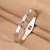 Pulsera de Acero Inoxidable de Grado Comercial, con Incrustaciones de Diamantes en Forma de Corazón, de Lujo Ligero, Elegante, de Nicho, Versátil, para Mujer
