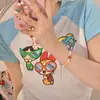 Pulsera de color de contraste color aleatorio flor perla de imitación femenina ins nicho pulsera de cuentas nueva pulsera femenina de acero de titanio