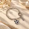 Doce Cool Design de Nicho Tabuleiro de Xadrez Pingente de Amor Colar Pulseira Feminina Tendência Cool Simples Moda Corrente para Clavícula Acessórios