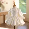 Vestido de cumpleaños infantil transfronterizo, tutú de satén blanco para un año, vestido de dama de honor, vestido de princesa navideña, estilo europeo y americano, disponible para envío directo