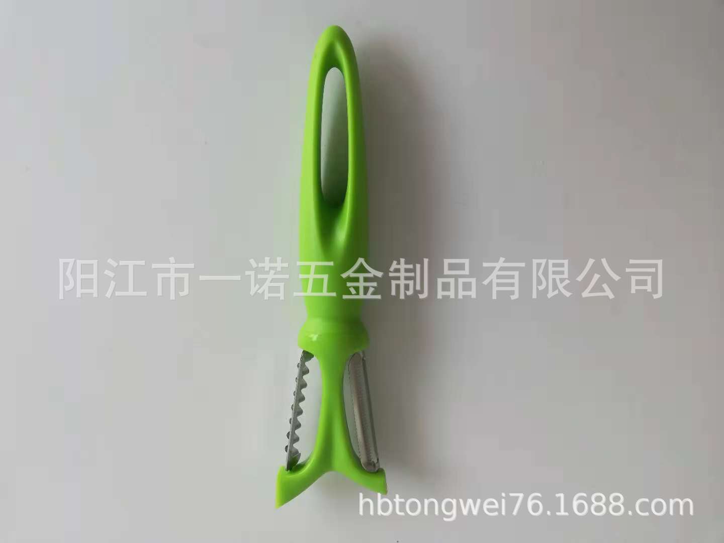 塑料制品谢进国刨2.3元含税散装，含中盒外箱，材料PP，19
