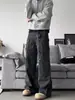 Calça Jeans de Bolso Múltiplos estilo Americano, acabamento escovado, corte Cleanfit para Homens, Nova Calça Cargo Versátil de Corte Reto Solto para Primavera e Outono