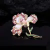 Broche Exagerado Tridimensional de Flor de Iris con Microincrustaciones de Circonita y Nácar Natural de Lujo, Elegante y Grandioso Pin de Solapa para Mujer