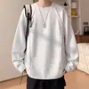 Moletom roxo com rebites de quatro pontas para homens, novo modelo outono 2026, estilo descontraído para adolescentes, roupa de gola redonda com corte solto
