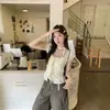 Camiseta feminina estilo coreano, suave e elegante, com estampa de bolinhas e mangas bufantes, com efeito de duas peças, top de verão deslumbrante, manga curta, modelagem justa