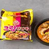 Envío Directo Estilo Mismo que Running Man Vaso Importado Coreano Ramen de Mariscos Chow Mein de Mariscos Fideos Instantáneos