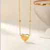 Collar con Colgante de Corazón de Acero de Titanio para Mujer, Estilo de Lujo Ligero Europeo y Americano, Diseño Único de Nicho, Joyería que No se Desvanece
