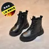 Botas Martin para Niñas 2026 Nuevas Botas de Cuero de Primavera y Otoño Botas Cortas Elegantes Negras para Niños Botas de Invierno para Niños con Forro de Felpa
