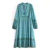 Fornecimento Exclusivo Transfronteiriço de Vestido de Algodão com Gola V, Estilo Europeu e Americano, em Viscose com Estampa de Água, Franjas e Manga Longa, Comprimento Médio, com Estampa da Moda