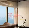 Lámpara de escultura abstracta de bola de personaje Lámpara de sala de exposiciones lámpara de oficina de ventas de hotel Lámpara de decoración artística lámpara de león lámpara de pie con forma humana