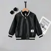 Chaqueta de Cuero Versátil Elegante Cómoda Casual Estilo Nuevo Primavera y Otoño para Niños Abrigo Resistente al Viento de Moda