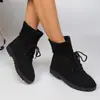 Botas de Costura de Tamanho Grande Transfronteiriças para Mulheres Outono e Inverno 2025 Novas Botas Curtas de Lã com Cadarço, Bico Redondo, Cano Médio, Estilo Europeu e Americano para Mulheres