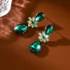 Brincos Europeus Mais Vendidos de Luxo Leve, Sensação de Alta Qualidade, com Pingente de Cristal Gota D'água para Mulheres, Moda Versátil, Brincos Stud de Zircônia, Joias para Orelhas