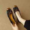 Zapatos de Ballet Planos Bajos Cuadrados Estilo Chino Lazo Retro Bloques de Color Seda y Cuero Nuevo Estilo Otoño/Invierno 2026