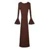 Vestido Tricot Sexy Decote V Estilo Europeu e Americano, Novo Modelo Outono e Inverno com Mangas Sino, Slim Fit, Vestido Longo Bodycon para Mulheres