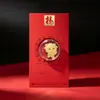 Año Nuevo del Cordero Pegatina Dorada para Teléfono Sobre Rojo Oro Puro 999 Regalo Compañero de Alta Gama Regalo de Reunión Anual de la Empresa Venta al por Mayor