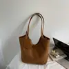 Bolso retro nuevo de gamuza estilo coreano para mujer, bolso de hombro/axila con textura vintage de nicho, bolso simple de mano tipo dumpling