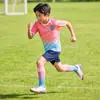 Conjunto de Uniforme de Futebol Infantil, Personalizado para Meninos, Alunos do Ensino Fundamental, Uniformes de Equipe de Competição Profissional, Uniformes de Treino para Meninas, Camisas de Futebol de Manga Curta