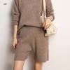 Cashmere 2026 Outono e Inverno Novo Estilo Feminino Simples Cintura Alta Cor Sólida Solto Cintura Elástica Shorts Casuais Espessados com Bolsos