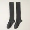 Calcetines de Niña Otoño e Invierno Calcetines Bajos Estilo Coreano Color Sólido Algodón de Doble Aguja Estilo Académico Calcetines de Caña Alta Apilados para Bebé