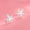 Aretes de plata pura S999 con superficie cepillada mate Hoja de Arce Moda japonesa y coreana chapados en oro aretes de lujo ligero para mujer