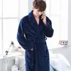 Bata de Baño Gruesa Larga de Franela para Hombre, Bata de Baño con Capucha de Coral Fleece para Hombre, Etiqueta Amazon Shein Transfronteriza