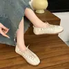 Sapatos Rasos Mary Jane de Cadarço Tecidos Vazados Estilo Francês Vintage Sandálias Romanas Primavera/Verão 2026