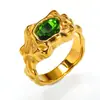 Moda Transfronteriza Europea y Americana Anillo Personalizado de Acero de Titanio con Gema de Lava Plisada para Mujer Hip-Hop Anillo de Gama Alta Venta al por Mayor
