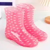 Botas de lluvia de moda para mujer, zapatos de agua de caña corta modernos para todas las estaciones, zapatos de trabajo para exteriores, estilo coreano, de caña media, impermeables, antideslizantes, resistentes al desgaste