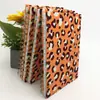 Fábrica A5 cuaderno con estampado de leopardo y flocking tapa dura espiral papelería de oficina bloc de notas diario de estudiante