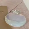 Anéis Finos de Empilhar Círculo Doce Versátil Elegante para Mulheres Design de Nicho Moda Elegante Anéis Abertos Anéis para Dedo Indicador Tendência