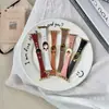 Nuevo diseño de hebilla en forma de U, delgado y elegante, adecuado para correas de cuero de Apple Watch iWatch 11 y Huawei GT6/5, una correa de reloj premium