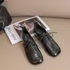 Mocasines negros únicos con cordones para mujer, nuevo estilo otoño 2026, zapatos de suela plana para combinar con faldas, zapatos pequeños de cuero estilo británico