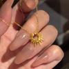 Colar com Pingente de Flor de Camélia Prata Paz para Mulheres 2026 Novo Modelo Joia de Corrente para Clavícula Fashionável de Luxo Leve Design Único