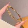 Exquisito Pulsera con Diamantes Electrochapados para Mujer, No se Desvanece, Llena de Diamantes, Moderna y de Alta Gama, Pulsera de Cobre Cielo Estrellado Llena de Diamantes