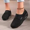 Zapatos de Mujer Transfronterizos de Primavera, Zapatos Casuales de Malla sin Cordones, Zapatos Perezosos Transpirables, Zapatos Transpirables de Tejido Volador, Tallas Grandes 41, 42