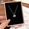 Colar Transfronteiriço Japonês e Coreano com Pingente de Elefante, Corrente para Clavícula para Mulheres, Joia de Luxo Leve de Alta Qualidade, Colar Exquisito da Moda Ins para Mulheres