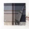 Cachecol Clássico de Xadrez Feminino Inverno Toque de Luxo Cachecol Cinza Xadrez Design de Caxemira Sintética Shawl Quente Fashion