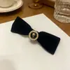 Pinza para el Cabello con Forma de Corazón y Lazo de Terciopelo Negro, Estilo Chanel, Elegante Accesorio Vintage Francés para el Cabello