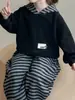 Conjunto de sudadera y pantalón de chándal de otoño para niños, sudadera con capucha a rayas para bebé, conjunto deportivo y casual de dos piezas para niñas