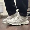 Putian Chunyuan Paris Tercera Generación Track3.0 Zapatos de Padre Deportivos de Moda Suela Gruesa Zapatillas para Correr para Hombres y Mujeres Transpirables Estilo Pareja