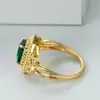 Anillo Retro Cuadrado Europeo Esmeralda Doble Capa Lujo Incrustado Diamante Estilo de Corte Anillo de Banquete con Piedra de Color