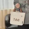 Bolsa de Lona Bordada con Letra Retro, Bolso de Mano Casual, Bolsa para el Almuerzo del Trabajo, Bolso Cubo Versátil de Mano